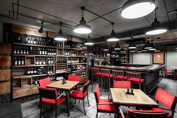 Фотографии винного бара