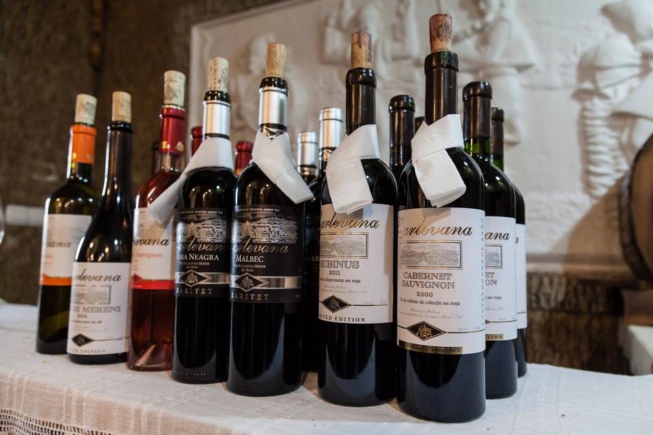 Dionysos-Mereni Dionysos-Mereni wines