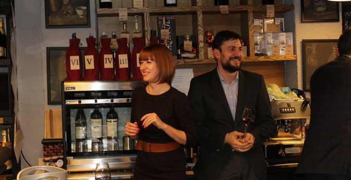 article despre blind tasting of Feteasca Nearga wines at enoteca