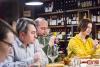 oaspeții degustării de vinuri noi de la Vinăria Nobilă